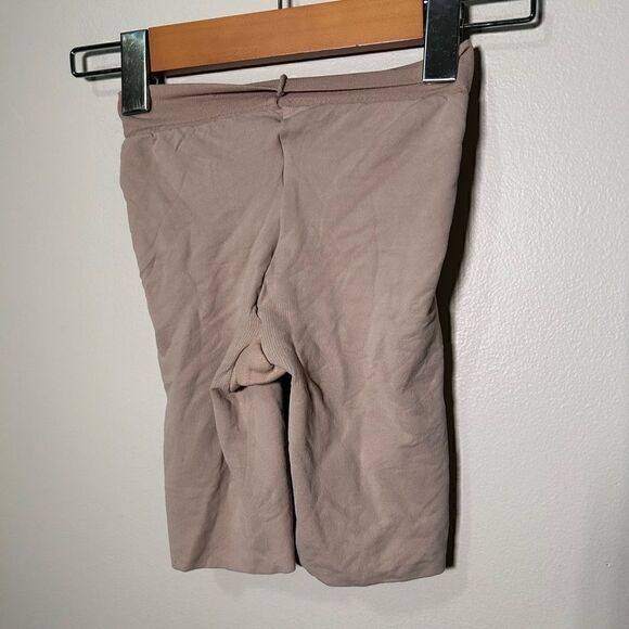 NWOT Spanx Power Panties - M - Picture 6 of 8